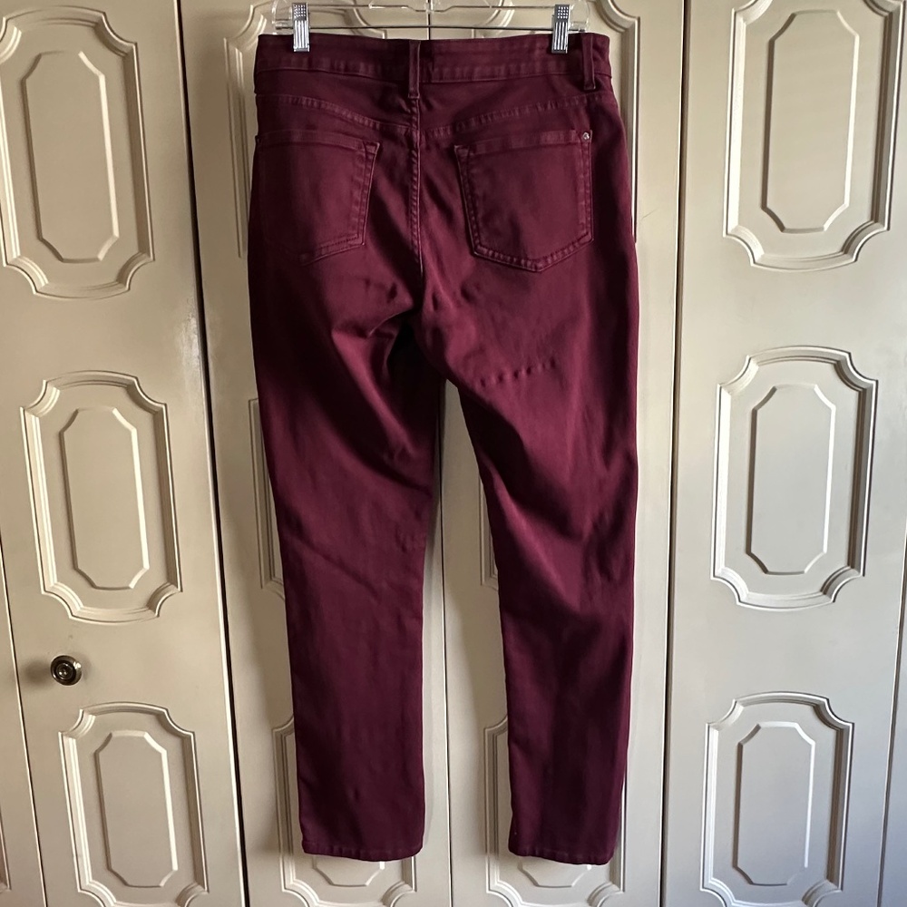 NYDJ Jeans Women’s Burgundy/Wine leggings with Lift Tuck Technology - Picture 2 of 8